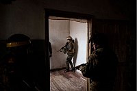 Da Vinci Wolves: Ukrainische Elite-Soldaten trainieren nahe der Front - © Evgeniy Maloletka/AP/dpa