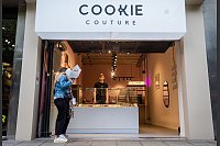 Blick auf das Geschäft in der Haupteinkaufsstraße in Stuttgart. - © Christoph Schmidt/dpa