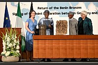 - &copy; Britta Pedersen/dpa