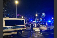 Am Denkmal für die ermordeten Juden Europas in Berlin-Mitte ist ein Mann schwer verletzt worden. - © Marion van der Kraats/dpa-Zentralbild/dpa
