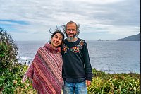 Job am Ende der Welt: David Sa&uacute;l Jara und Alejandra Reyes k&uuml;mmern sich um die &laquo;Muelle de la Luz&raquo;. - &copy; Oliver Gerhard/dpa-tmn