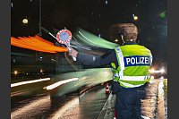 An der deutsch-polnischen Grenze gibt es stationäre Kontrollen seit Oktober 2023. (Archivfoto) - © Patrick Pleul/dpa
