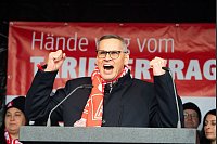 IG-Metall-Bezirksleiter Thorsten Gröger warnt vor einer Eskalation ab 1. Dezember. - © Alicia Windzio/dpa