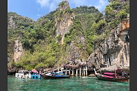 In der Monsunzeit herrscht an der Anlegestelle hoher Wellengang. (Archivbild) - &copy; Carola Frentzen/dpa