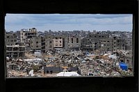 Ein Blick auf die durch die israelische Luft- und Bodenoffensive verursachten Zerstörungen im nördlichen Gazastreifen. - © Abdel Kareem Hana/AP/dpa