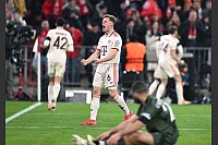 Der FC Bayern rettet sich ins Achtelfinale. - © Sven Hoppe/dpa