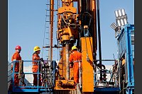 Energie der Zukunft - Forschungsbohrung für die Nutzung von Tiefengeothermie in Krefeld - © Roland Weihrauch/dpa