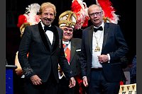 Jauch hat jetzt einen Orden, Gottschalks ist geschmolzen. - © Sven Hoppe/dpa