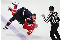 Ohne Puck: USA-Star Tkachuk vs. Kanadas Bennett im 4 Nations-Duell - © Christinne Muschi/Canadian Press via ZUMA Press/dpa