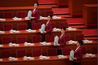 Frühstückservice. - © Vincent Thian/AP/dpa