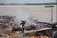 Die Ein&auml;scherung einer Leiche dauert zweieinhalb bis drei Stunden. - &copy; Anne-Sophie Galli/dpa