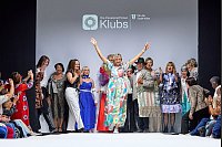 Die Designerinnen wollen mutigere Mode für ältere Semester. - © Ludwig Schedl/Pensionist*innenklub Wien/dpa