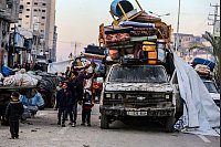 Vertriebene in Gaza hoffen auf Heimkehr – Warten am blockierten Korridor - © Abed Rahim Khatib/dpa