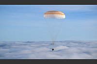 Das «Sojus MS-26»-Raumschiff ist in Kasachstan gelandet. - © Bill Ingalls/NASA/AP/dpa