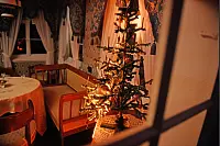 Der Museumsadvent im LWL-Freilichtmuseum Detmold erweist sich einmal mehr als Publikumsmagnet. - © Nicole Ellerbrake