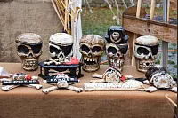 Besucher trotzen beim Bardentreff und Kl&auml;schen in Horn dem Regen. - &copy; Raphael Bartling