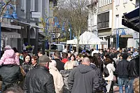 Am Wochenende schlenderten zahlreiche Menschen &uuml;ber den Fr&uuml;hjars-Markt in Lage - &copy; Sandra Castrup