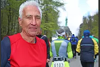 Mehr als 7.000 L&auml;ufer starteten zum 45. Hermannslauf am Hermannsdenkmal in Detmold. - &copy; Sarah Jonek