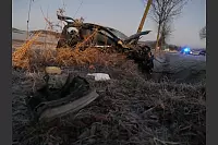 Tödlicher Unfall auf der Externsteiner Straße bei Fromhausen. - © Foto: Wolf