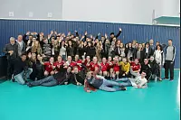 Die Handballerinnen des Hermann-Vöchting-Gymnasiums haben es in die Endrund von "Jugend trainiert für Olympia" geschafft. - © Dominic Behde