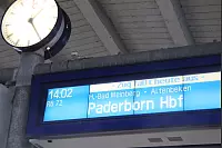 Hier fährt erst einmal kein Zug mehr. Der gesamte Zugverkehr in NRW wurde eingestellt. - © Erol Kamisli