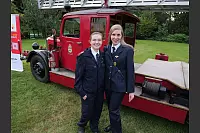 150 Jahre Lippischer Feuerwehrverband: Vor dem historischen Feuerwehrauto von 1935 auf dem Gelände der Brauerei Strate - © Thomas Krügler