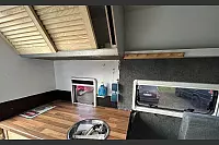 Vorher: Die vom Vorbesitzer eingebaute Küche sah vor dem Umbau so aus. - © Nadine Sork