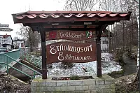 Tafel am Ortseingang in Elbrinxen - © Bernhard Preuss