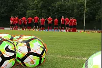 Trainingsauftakt der SpVgg Bad Pyrmont, dem neuen Klub von David Odonkor. Der 33-Jährige unterzeichnete beim niedersächsischen Landesligisten einen Zweijahresvertrag bis 2019. - © Niklas Böhmer