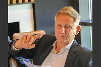 Hartmut Ostrowski war von 2008 bis 2011 Rabes Vorgänger. Bis 2023 war er Arminia Bielefelds Aufsichtsratschef (Foto). - © Andreas Zobe