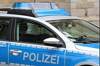 Die Polizei fahndet nach einem Kreditkartenbetrüger. - © Symbolbild: Pixabay