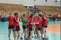 Die Handballerinnen des Hermann-Vöchting-Gymnasiums haben es in die Endrund von "Jugend trainiert für Olympia" geschafft. - © Dominic Behde