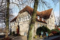 Hier ist demnächst Schluss: Das Haus der offenen Tür "Funkenflug" an der Pivitsheider Straße wird geschlossen. Anschließend könnte in dem gemeindeeigenen Gebäude das Konzept für die Rühlmannstätte aufgegriffen werden. - © Foto: preuss