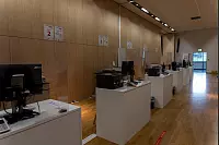 So sieht es im Impfzentrum Lippe aus. - © Jannik Stodiek