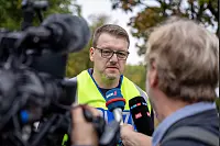 Wegen eines Messerangriffs auf eine Schülerin war die Polizei am Paderborner Westfalen-Kolleg im Großeinsatz. - © Niklas Tüns