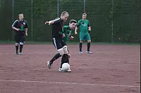 Der RSV Hörste gewinnt bei der Reserve des SuS Pivitsheide und bleibt erster Verfolger vom CSL Detmold im Aufstiegskampf der Detmolder B-Liga. - © Oliver König