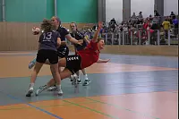Die Handballerinnen des Hermann-Vöchting-Gymnasiums haben es in die Endrund von "Jugend trainiert für Olympia" geschafft. - © Dominic Behde