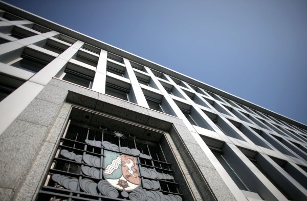 Das Finanzministerium in Düsseldorf (Archivfoto) - © Rolf Vennenbernd/dpa