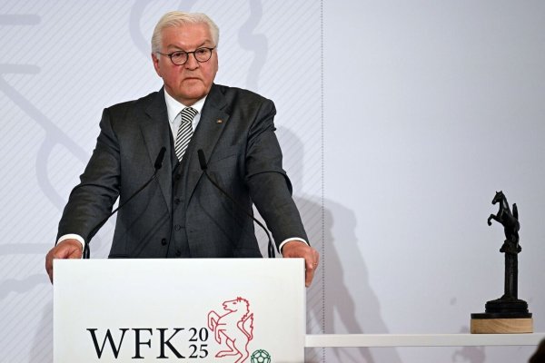 Der Bundespräsident mahnt Europa, sich stärker sicherheitspolitisch stärker aufzustellen. - © Federico Gambarini/dpa Pool/dpa