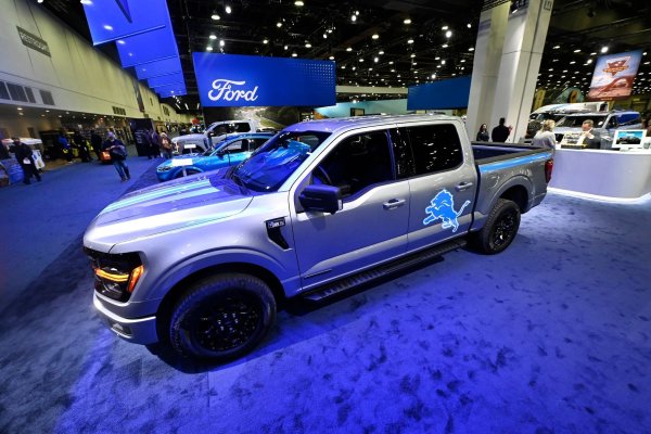 Jahrelang das meistverkaufte Auto der USA: Der Ford F-150, hier als Teil einer limitierten Edition. (Archivbild) - © Jose Juarez/AP/dpa