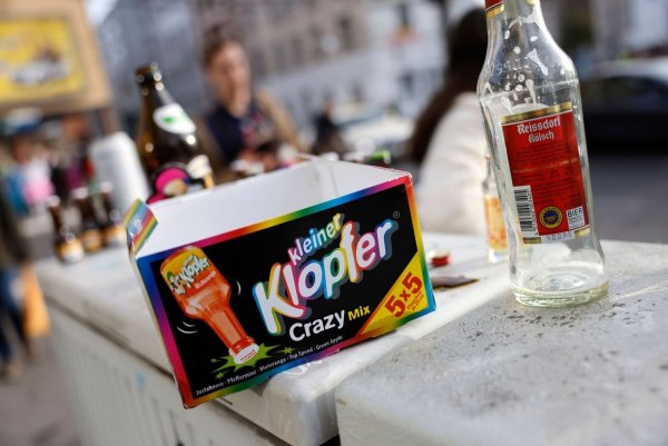 Viele Vertreter der Generation Z entscheiden sich dafür, nicht zu trinken. - © Thomas Banneyer/dpa