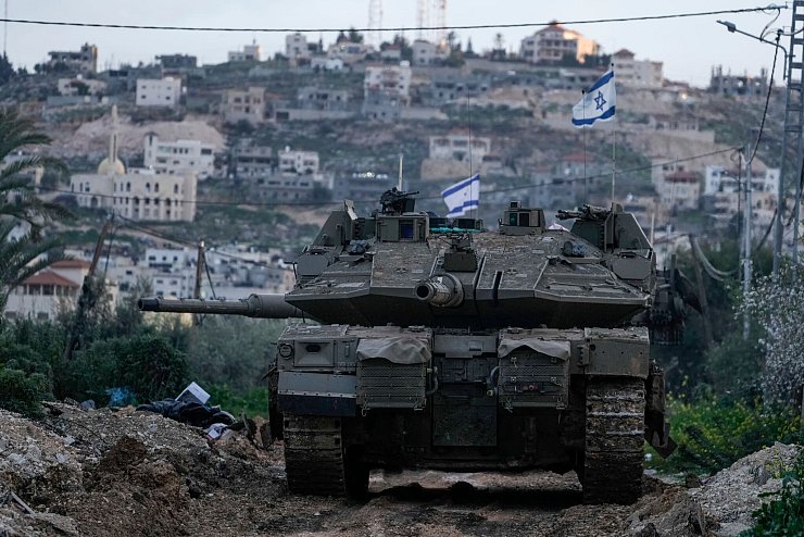 Israelische Soldaten sollen im Westjordanland einen Zwölfjährigen erschossen haben. - © Majdi Mohammed/AP/dpa