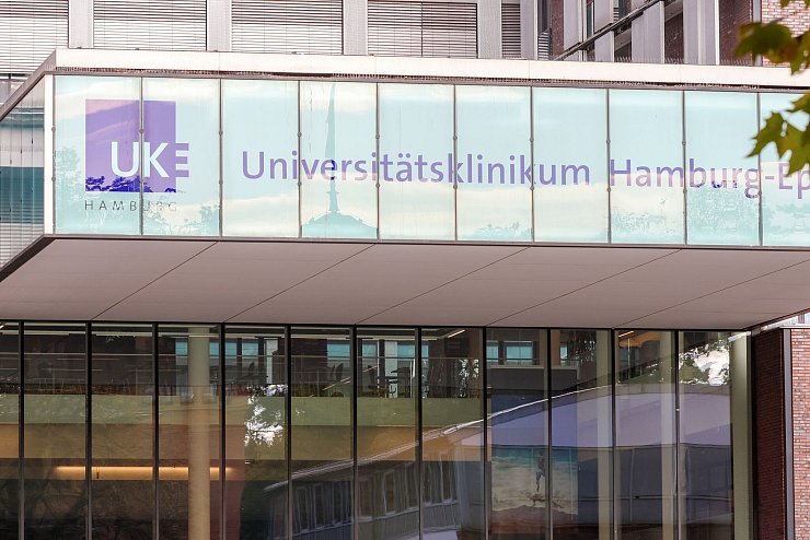 In einem UKE-Spezialbereich werden die beiden behandelt. - © Bodo Marks/dpa