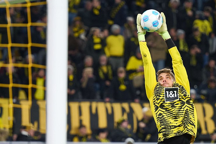 Alexander Meyer wird auch am Dienstag das BVB-Tor hüten. - © Bernd Thissen/dpa
