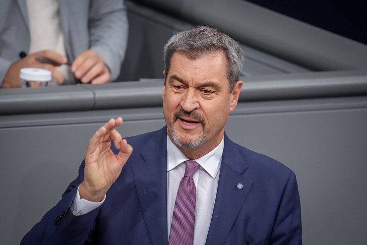 CSU-Chef Markus Söder spricht erstmals im Bundestag. - © Kay Nietfeld/dpa