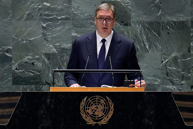 Kosovo macht Serbien für eine Explosion an einem Wasserkanal verantwortlich. Serbiens Staatspräsident Aleksandar Vucic weist dies zurück. (Archivbild) - © Richard Drew/AP/dpa