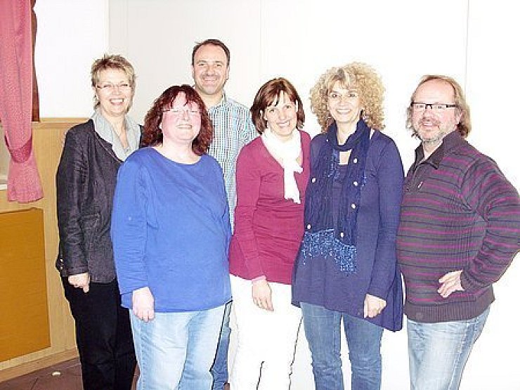(von links) Heike Kreßin-Stöber, Claudia Pätzold, Carsten Buchardt, Nicole Frölich, Ruth Kruse und Manfred Willenberg-Struck. - © Foto: privat