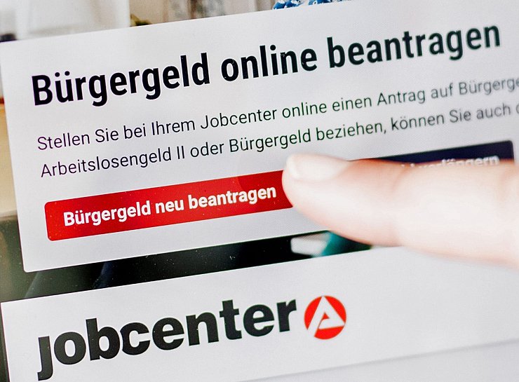 Mehr als fünf Millionen Menschen beziehen Bürgergeld. (Symbolbild) - © Carsten Koall/dpa