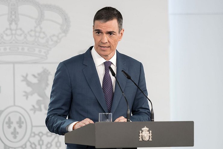 Sánchez verspricht mehr Wohnungen für junge Menschen und Familien. (Archivfoto) - © Diego Radamés/EUROPA PRESS/dpa