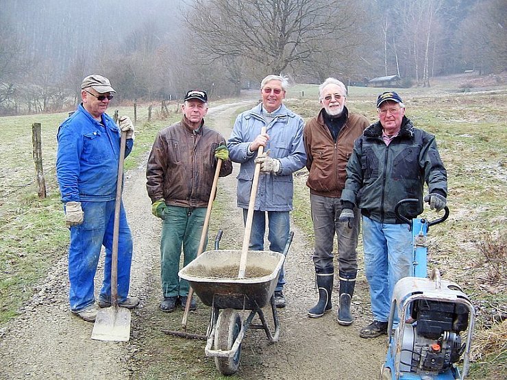 Fleißige Helfer - © Foto: privat